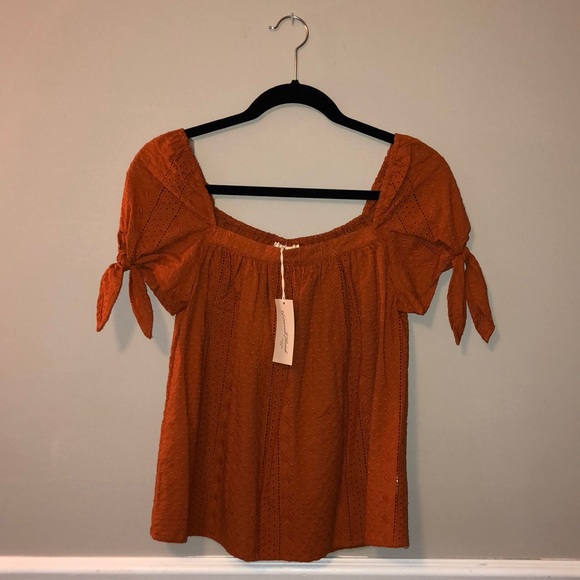 Universal Thread Dark Orange Designed Blouse - Picture 1 of 6
